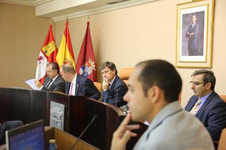 Imagen El pleno aprueba el nuevo organismo autónomo para la promoción y desarrollo económico y turístico de Segovia